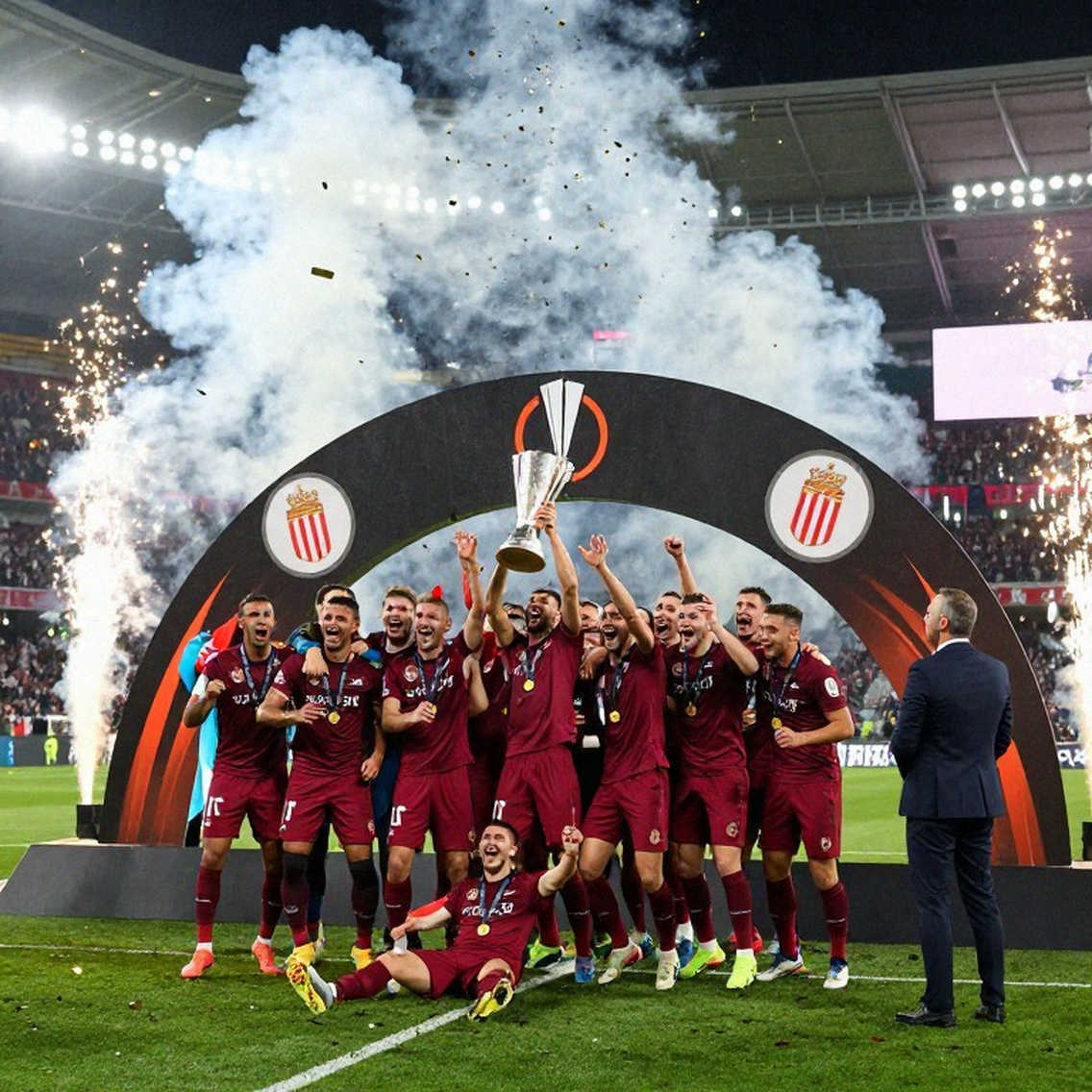 U17 nữ Việt Nam gặp Kyrgyzstan: Tấm vé được định đoạt bằng thể lực và sự tập trung U17 nữ Việt Nam gặp Kyrgyzstan: Tấm vé được định đoạt bằng thể lực và sự tập trung