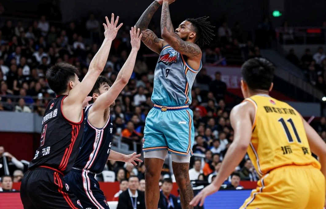 Maxime Raynaud thoát chấn thương nặng — Sacramento Kings mất hai tuần, và mất đúng lúc tệ nhất