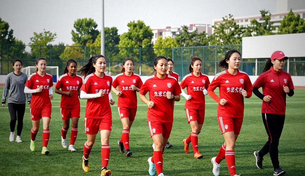 Bốn bàn, bốn nguồn, mười ba phút: Nam Định 4-0 Đồng Nai City